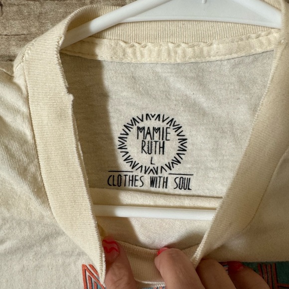 Mamie Ruth Nash Vegas high low tee - Picture 2 of 3